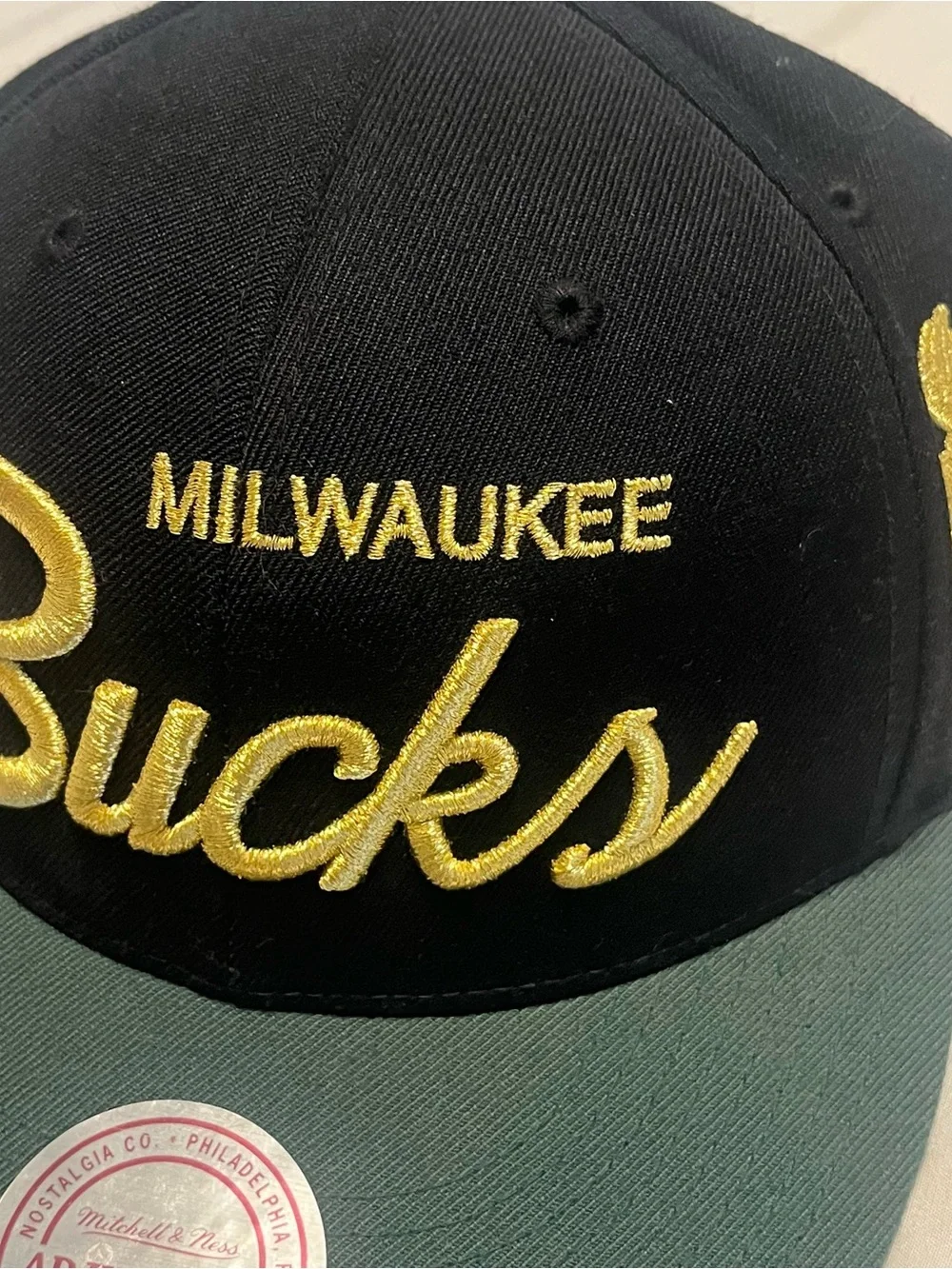 Mitchell & Ness Milwaukee Bucks HWC Snapback Hat